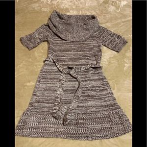 Belted cowl neck sweater tunic by MUDD. Size med